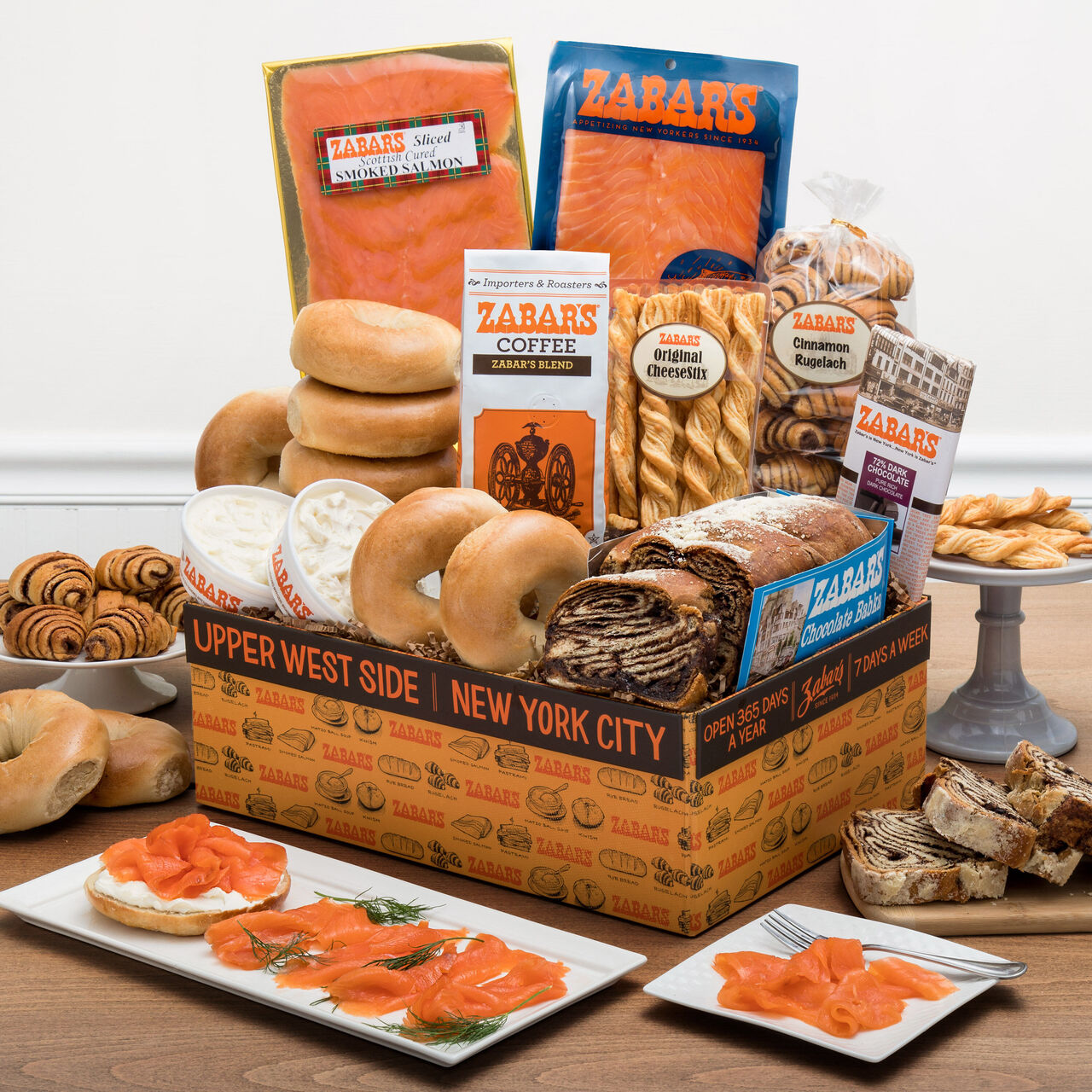 NYC Essentials Gift Box  large