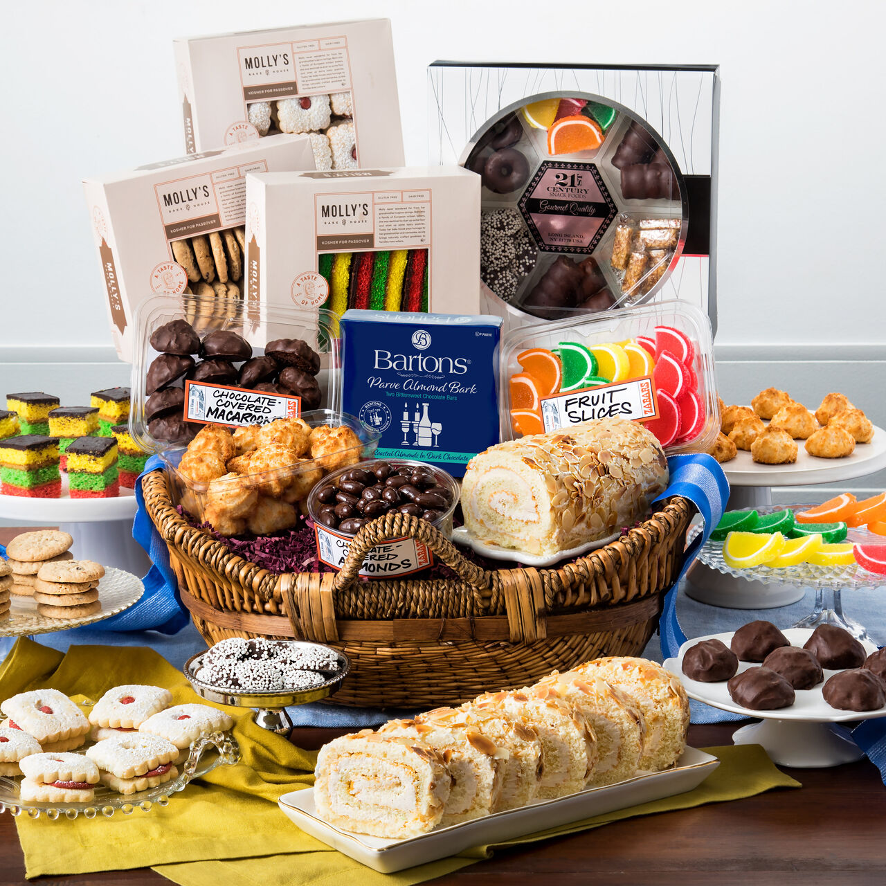 Zabar's Passover Gift Basket (Kosher for Passover)  large