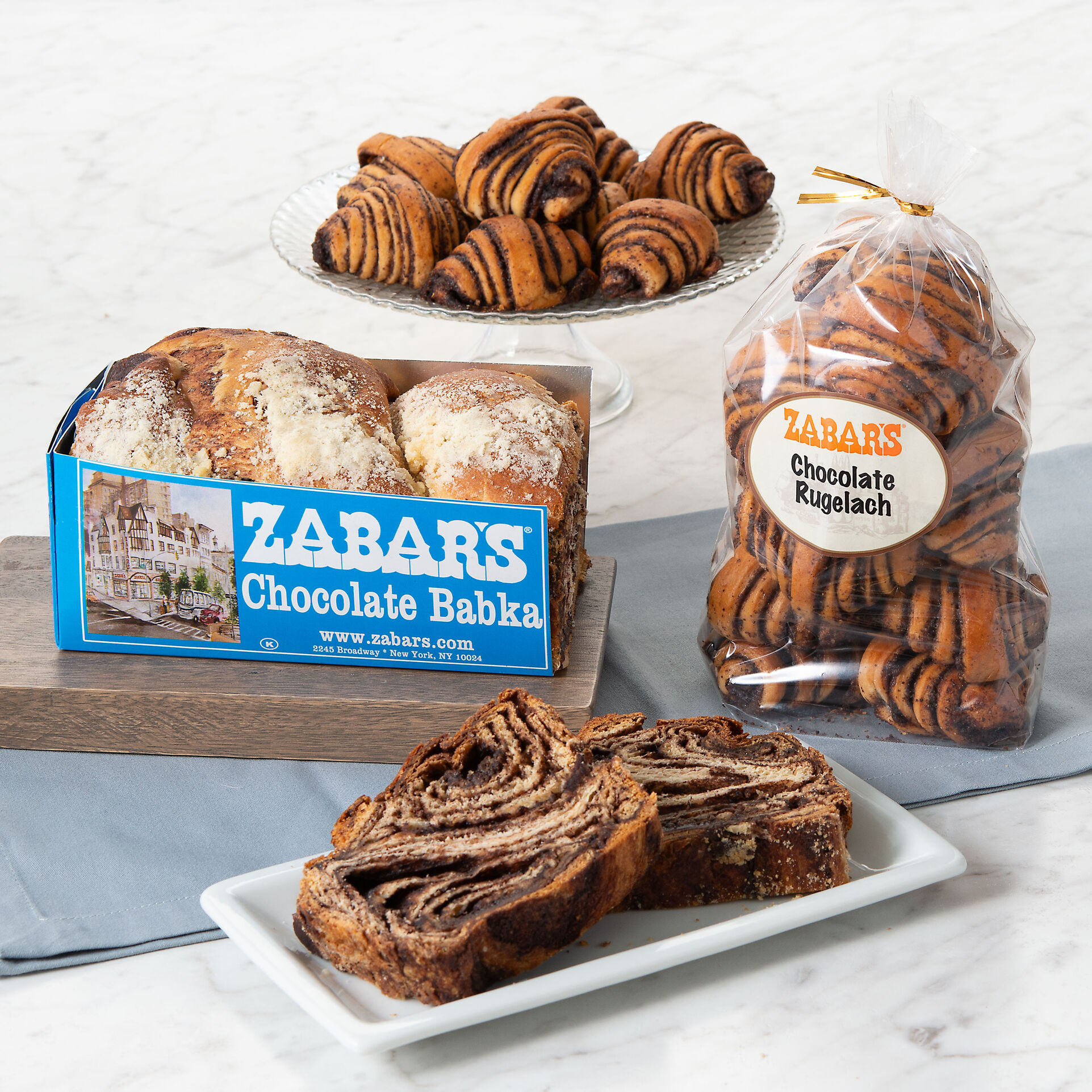 Babka and Kosher Cakes at Zabars Zabars