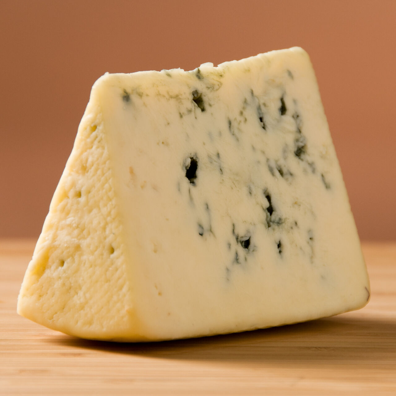 Smokey Blue, Rogue Creamery - 8oz, , large image number 0