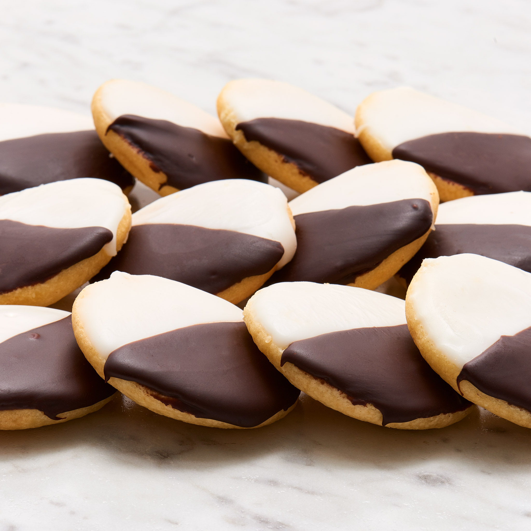 Zabar's Black and White Cookies (Kosher)